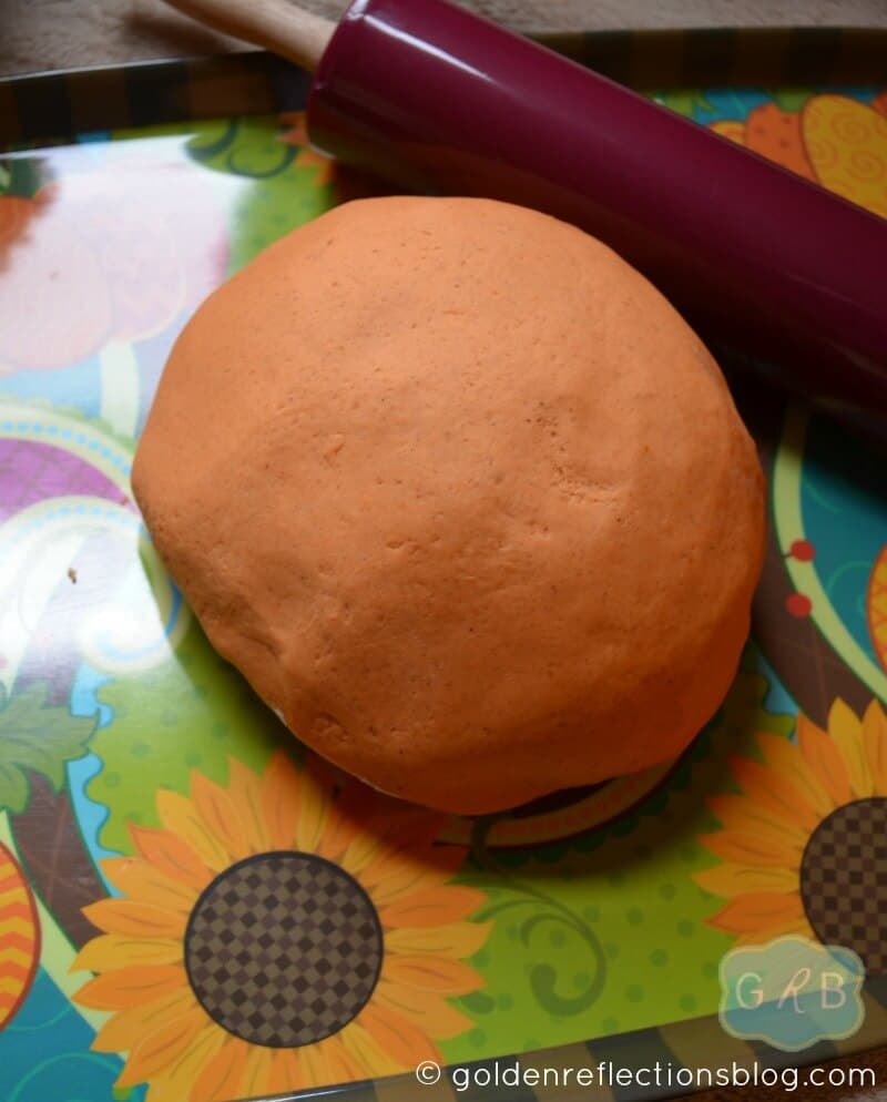 Pumpkin Pie Scented Play Dough 4