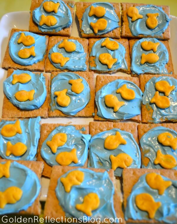 Cream Cheese Graham Cracker Snack - Fish themed birthday party