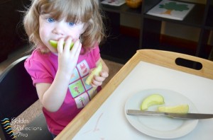 Apple snack for apple theme tot school week. www.GoldenReflectionsBlog.com