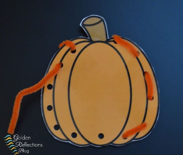 Pumpkin lacing card. www.GoldenReflectionsBlog.com