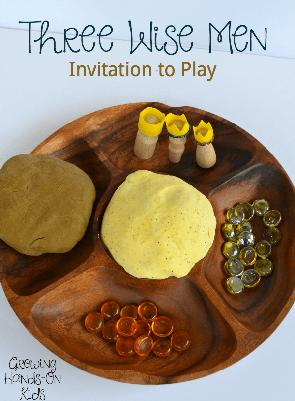 A Christmas themed Three Wise Men invitation to play with homemade play dough. 