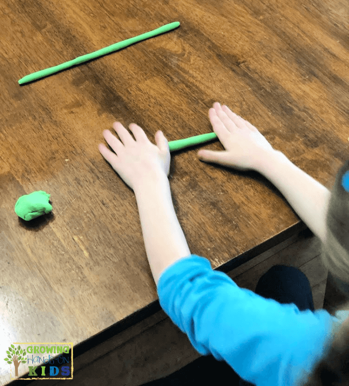 Play dough tic-tac-toe game. Pre-writing activity for kids. 